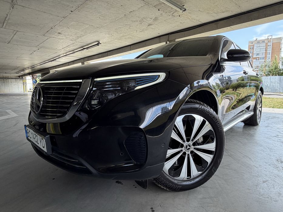 Продам Mercedes EQC
