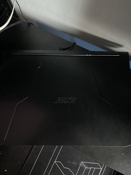Lapotop acer nitro V