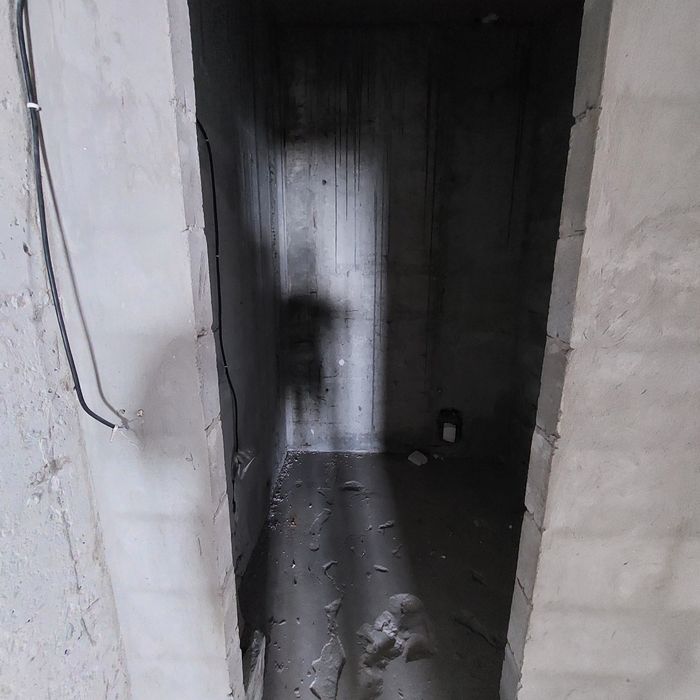 Продам 2-х комнатную квартиру 95м.кв.  ЖК Мега-Сити . Ул. Харьковское шосе 19 а.
