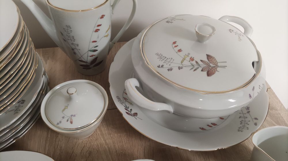 Kolekcja PRL serwis obiadowo-kawowy Ćmielów kwiatowy