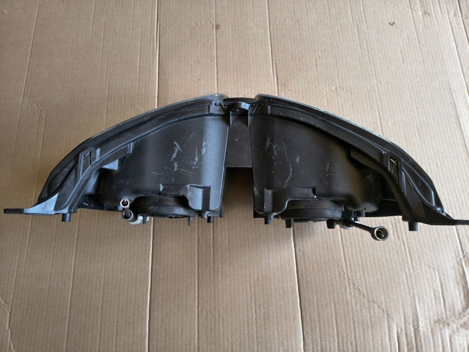 Lampa, reflektor przód FJR 1300 06-12