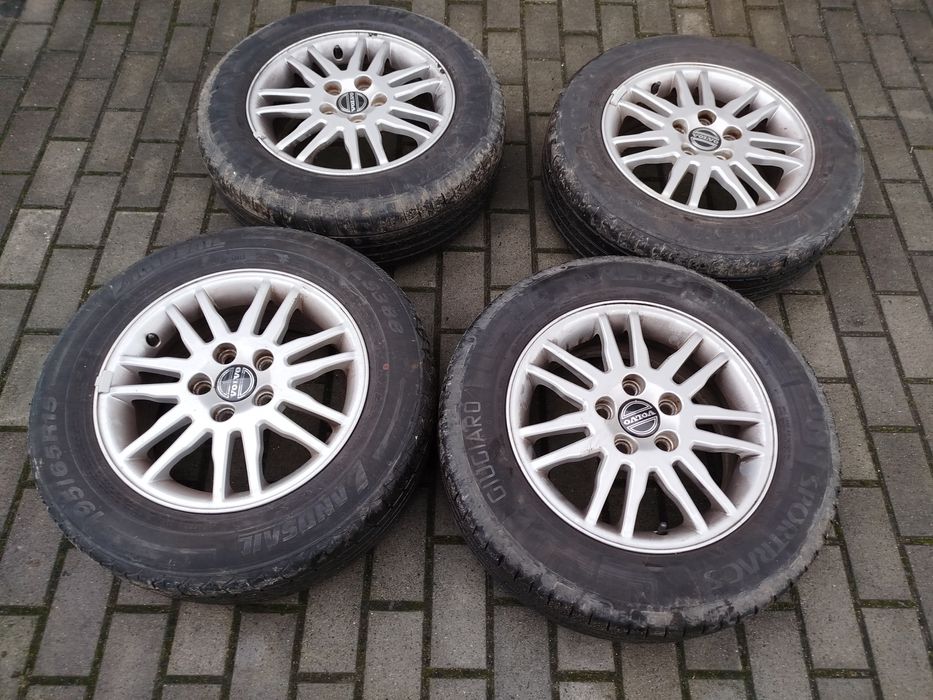 Volvo C30 S40 V50 Felgi Aluminiowe R15