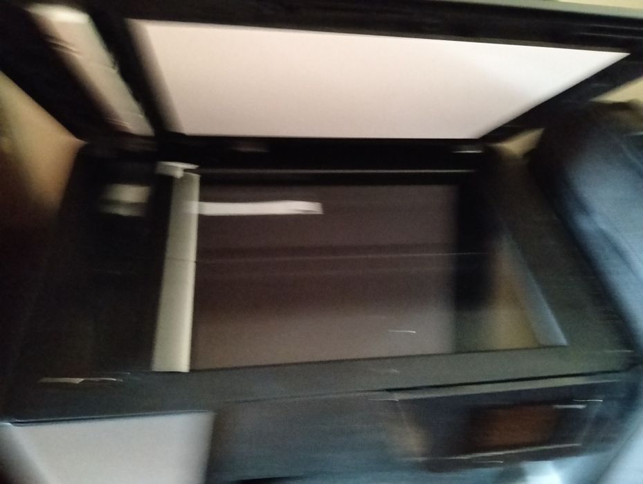 Impressora HP  profissional 
Está a trabalhar muito bem