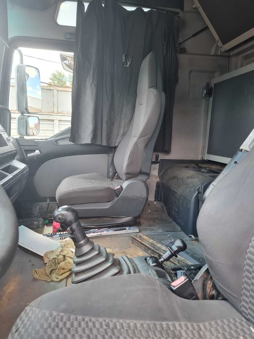 Спец вантажн сідловий тягач-MAN TGA 18.460 
2005, білий. Ціну знижено!