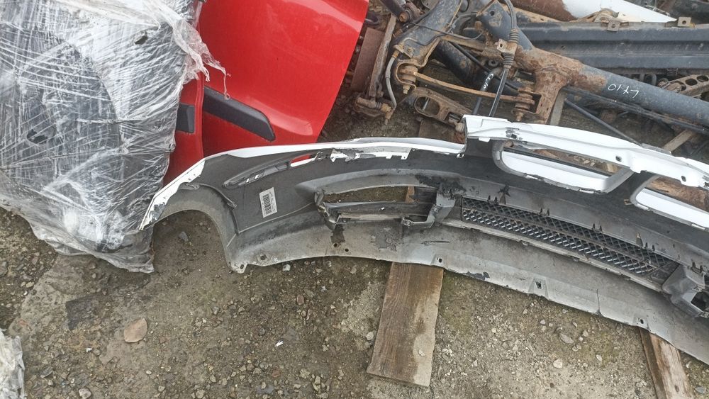 Бампер Бмв є87  сірий