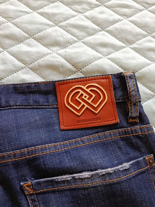 Оригінальні джинси Dsquared2 Boyfriend Jean (Made in Italy) — Розмір IT 42 (M)