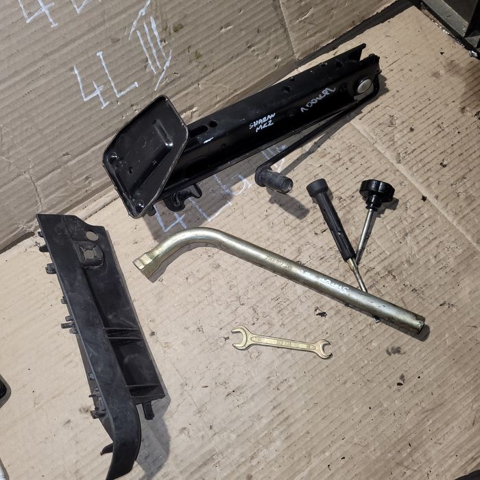 Lewarek klucz do kół vw sharan galaxy Alhambra mk1 lift 2002r