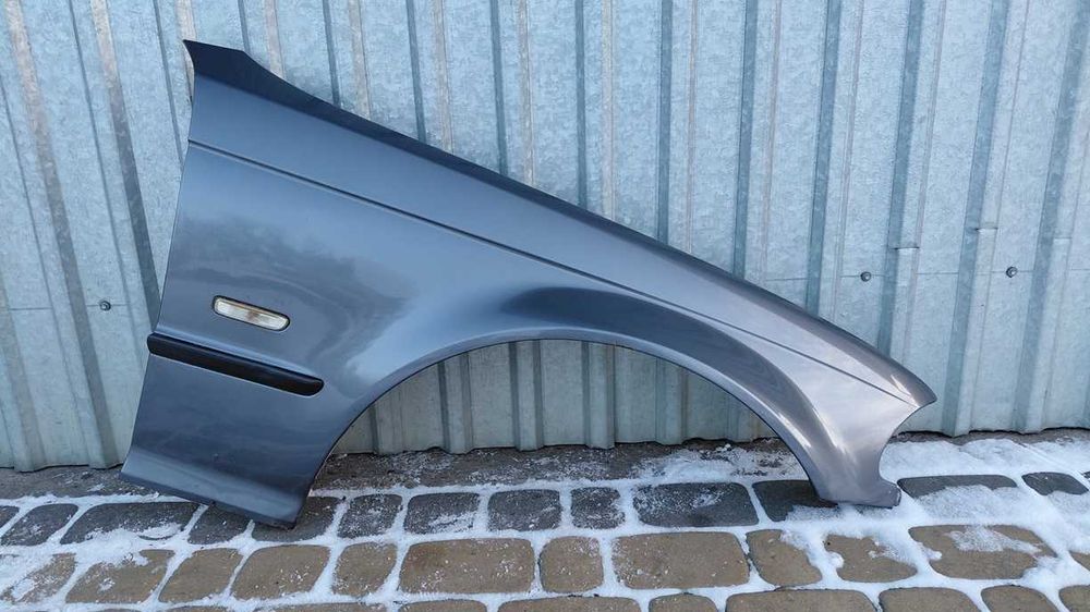 Błotnik Prawy Bmw E46 sedan kombi Przedlift stahlgrau metallic 400/7