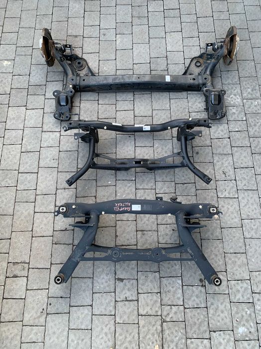 Балка подрамнік 4х4 GOLF 7 USA 5Q0501049BA 5Q0505315G 5G0505235J