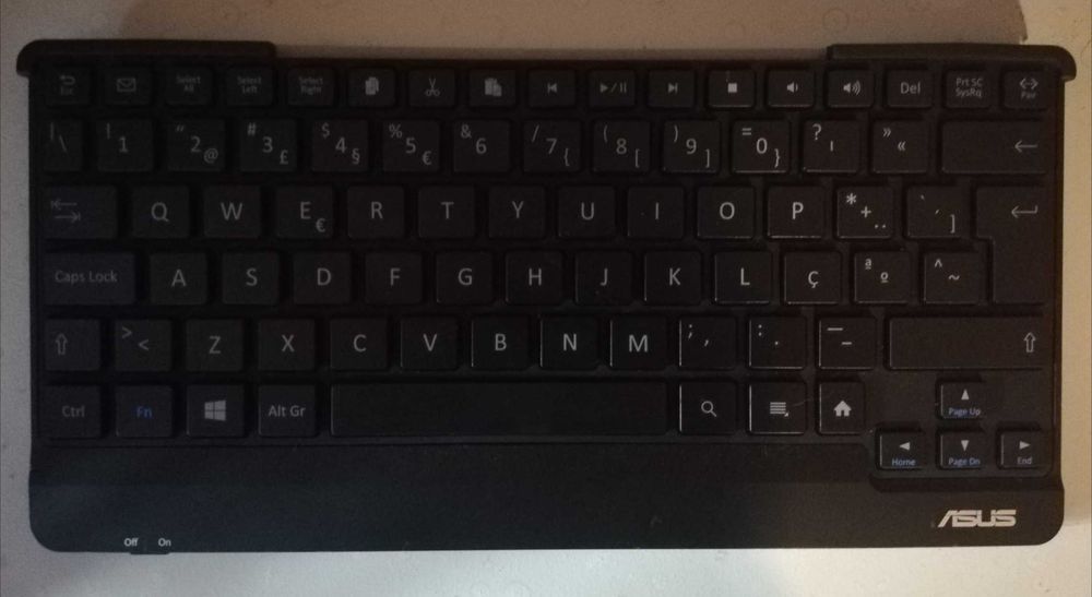 Teclado ASUS KBBT53811 + Capa Magnética Original (Bluetooth)