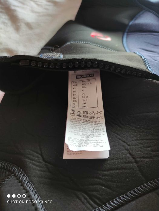 Fato de mergulho64739971744131121