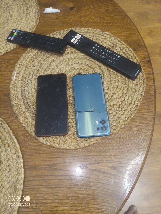 Motorola Edge ,G52 cena za dwie