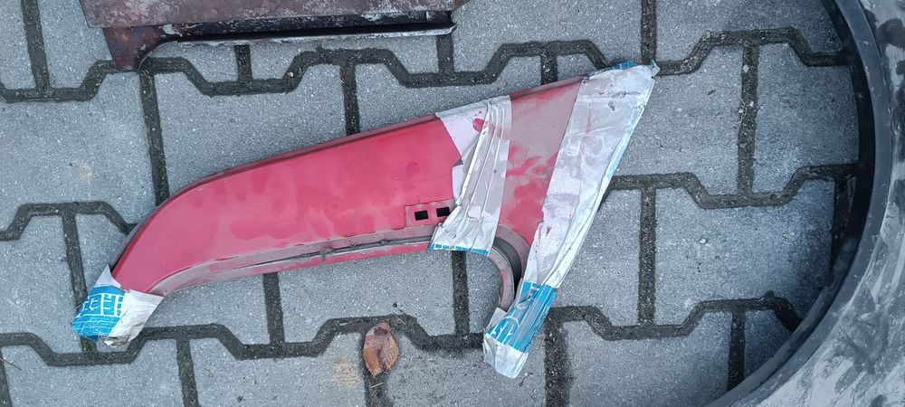 Fiat 126p słupki tylne wewnętrzne pierwsza seria