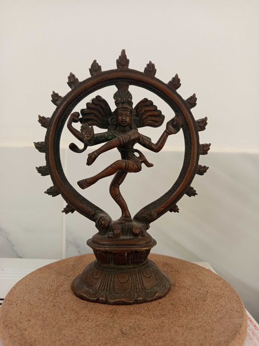 Estátua Shiva em bronze