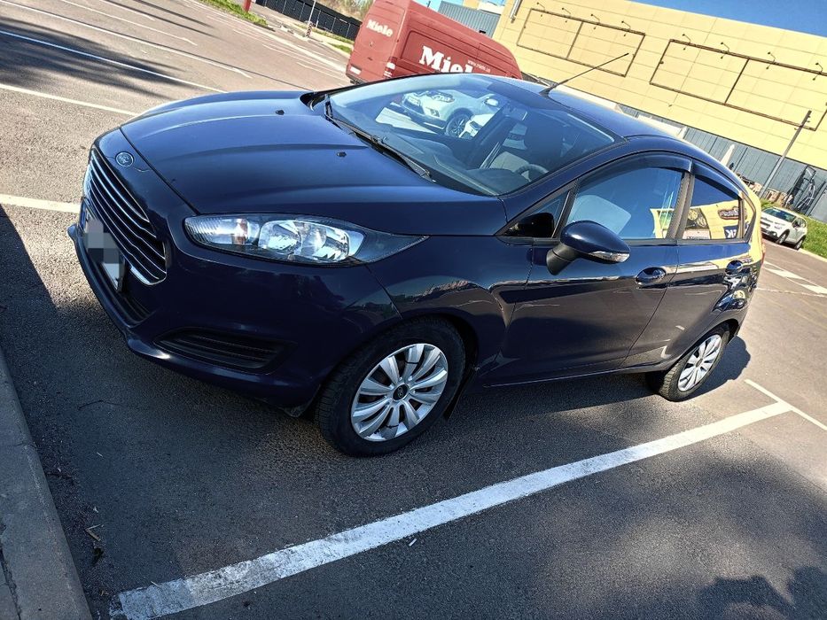 Автомобіль Ford Fiesta