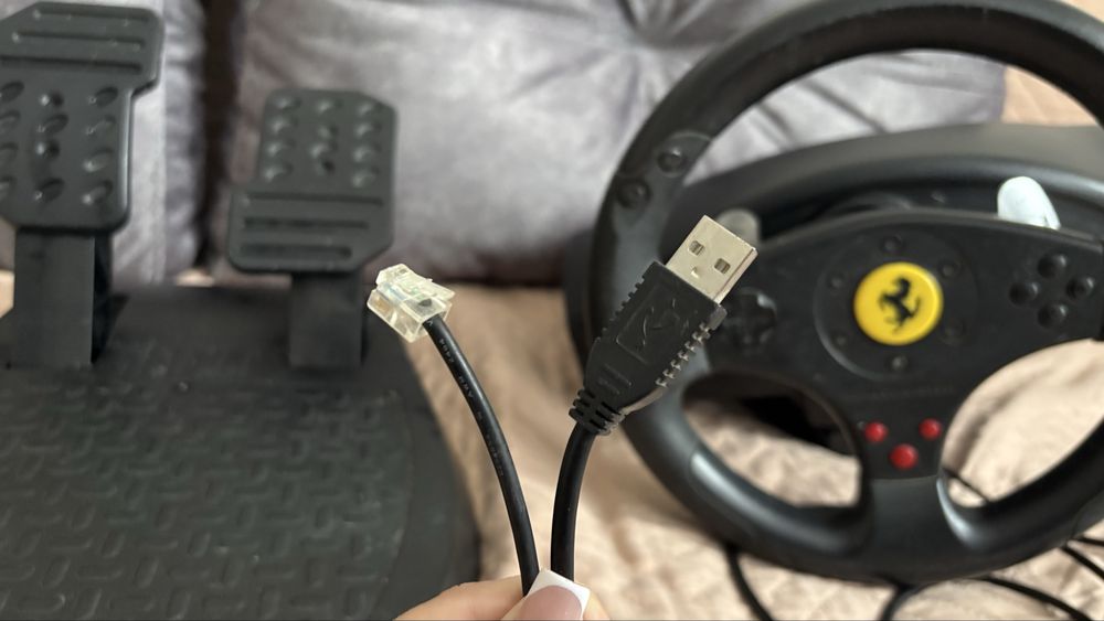 Руль Thrustmaster Ferrari GT Experience RW (PC / PS3) + педали