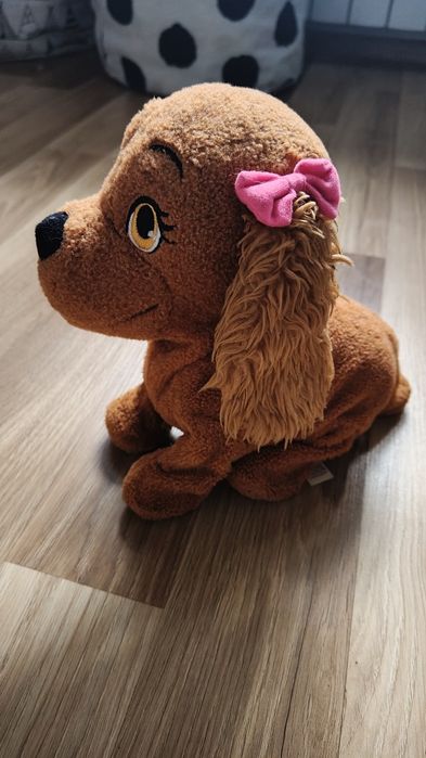 Interaktywny piesek Lusy