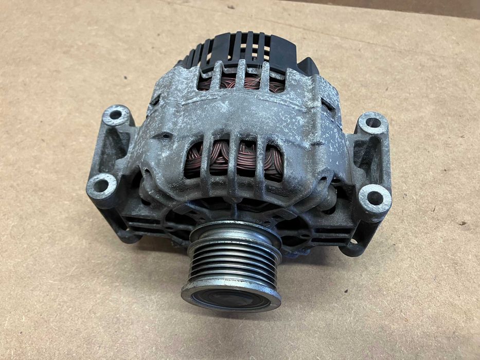 ALTERNATOR audi A4 B6 B7 2.0 alt benzyna valeo