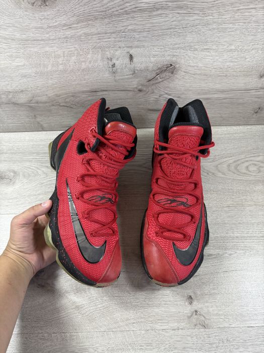 Nike Lebron чоловічі кросівки 41 розмір