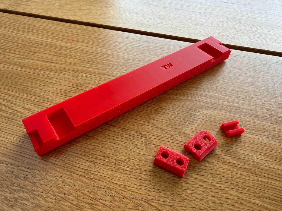 Zestaw bity Milwaukee 50mm PZ PH TORX uchwyt do ściany