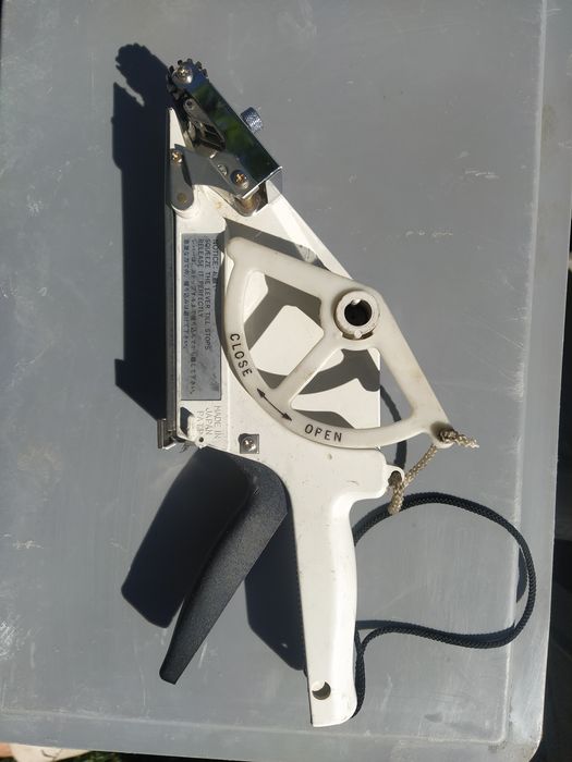 Аплікатор наклейок