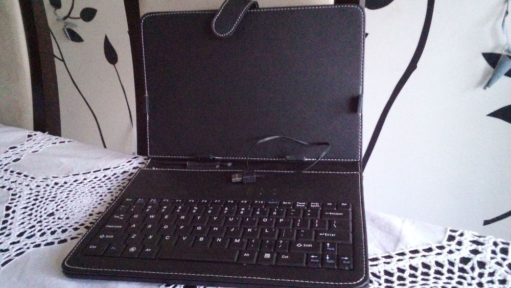 Capa para tablet com teclado da GOCLEVER