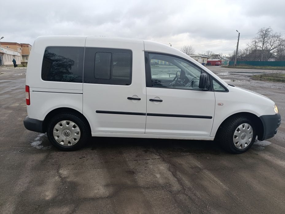 Продам Volkswagen Caddy 1.9 TDI  автомат
