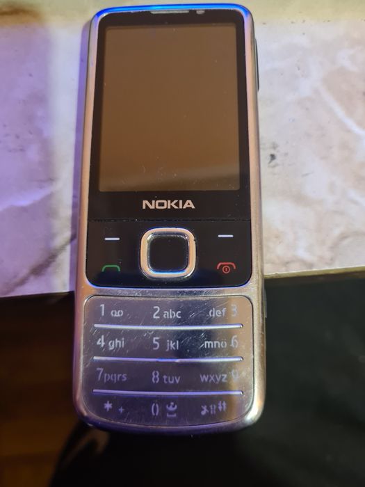 Нокия 6700 продам