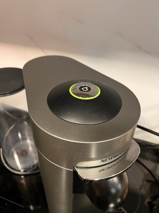 Nespresso vertuo plus Deluxe