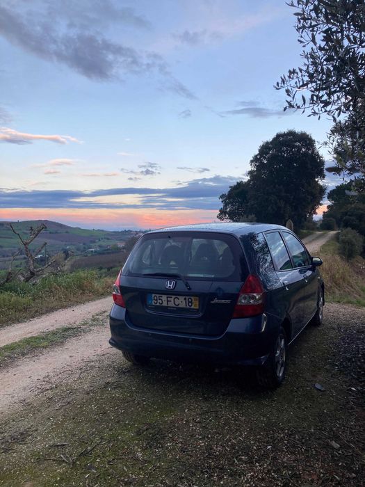 Honda Jazz 2008 super fiável e com Car Play