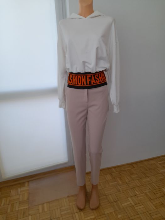 Kremowa bluza turecka