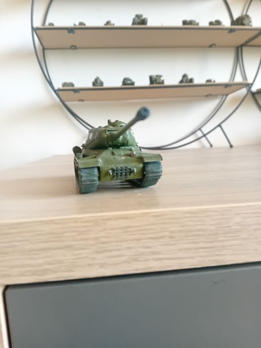 Model 1/72 Lwp czołg is 2