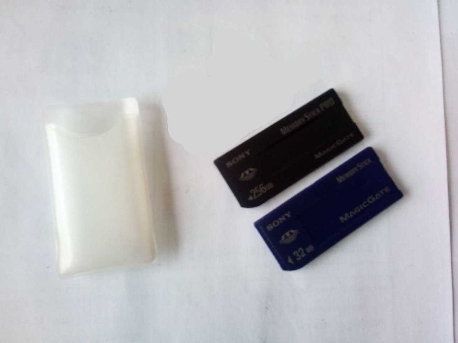 Cartões de memória Sonny retro VINTAGE, como NOVOS!