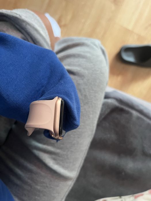 Apple Watch SE 40 mm