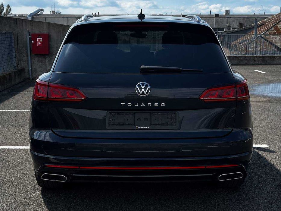 У продажі авто з ЄС Volkswagen Touareg Volkswagen Touareg R-Line 4Motion 3.0 TDI SCR 210kW 8-speed Tiptronic 4 doors 2020 12