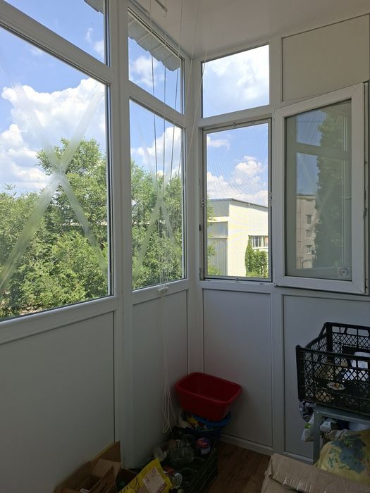 Продам 3-х кім.,новий ремонт,сталінка,центр,набережна,пров.Крупської 4