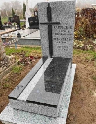 Пам'ятники від виробника LMR