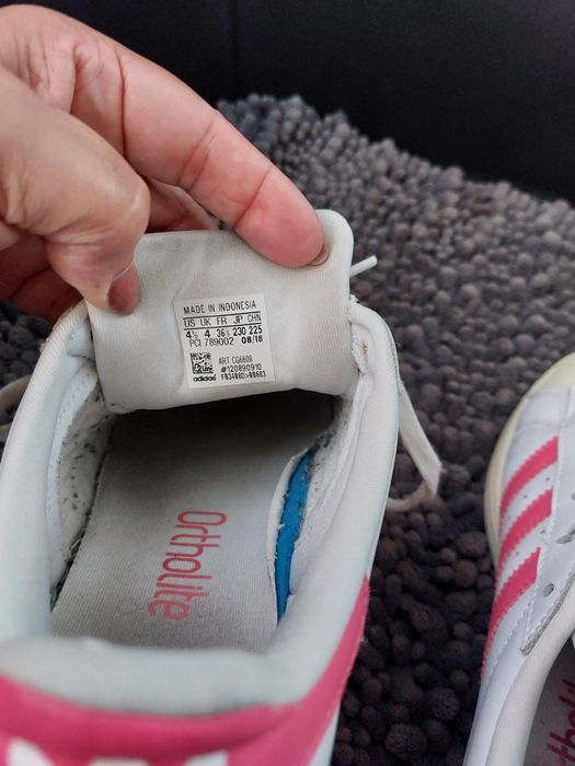 Adidas tenis rosa branco