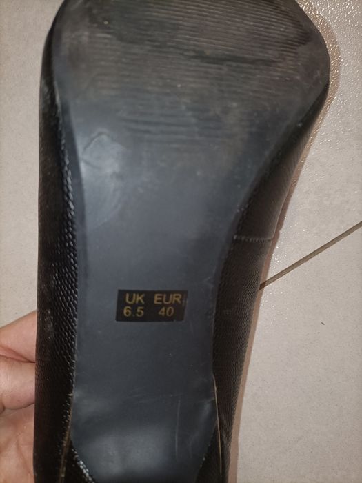 Szpilki damskie r.40