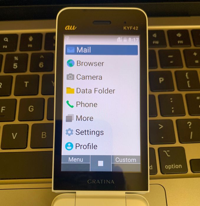 Telefon Kyocera KYF42