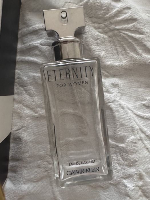 3 frascos perfume originais vazios Eternity Calvin Good Girl Herrera