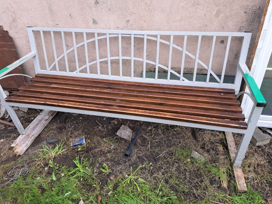 Ławka ogrodowa metalowa