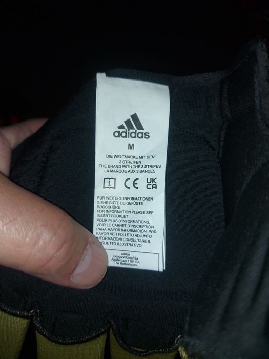 Захистна хокейна рукавичка adidas роз М  ліва