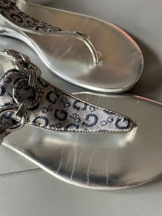 Guess logowane sandałki r.40