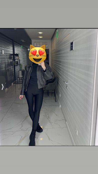 Продам куртку Cher17