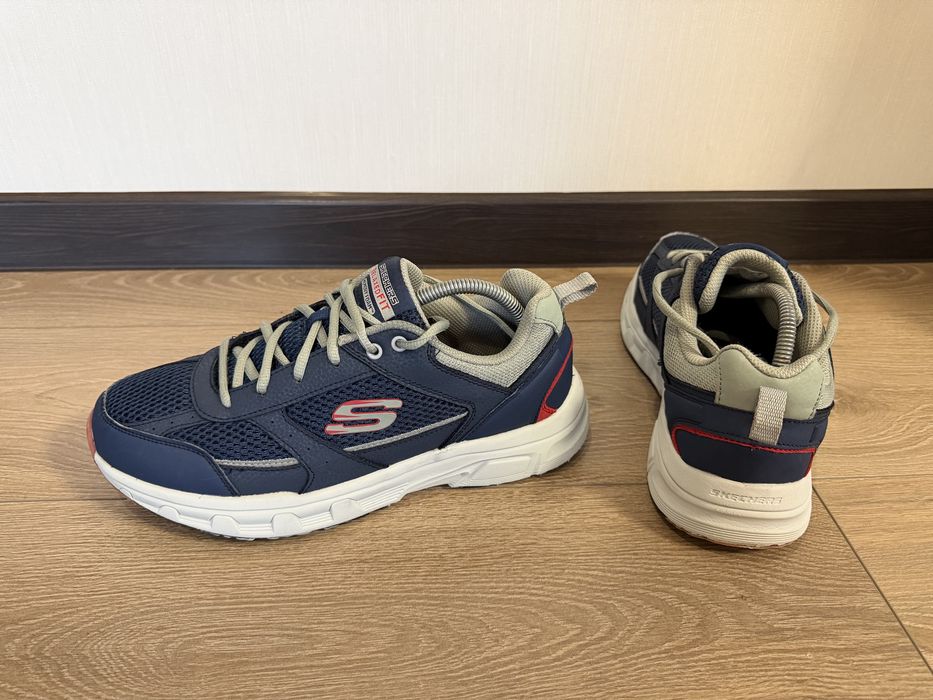 Кросівки Skechers 43 розмір