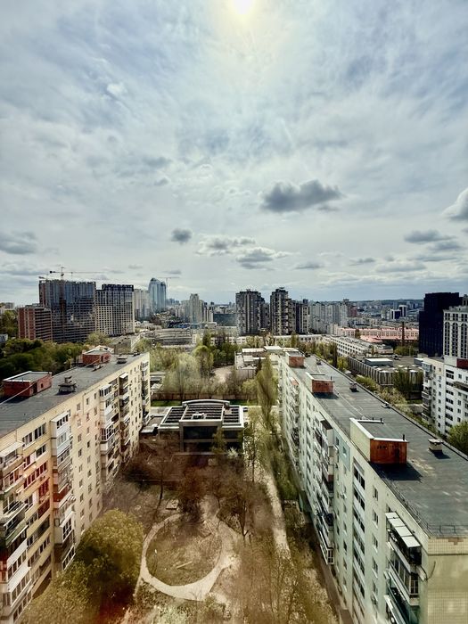 Продаж квартири  Лабораторний провулок, 6 Печерськ без %