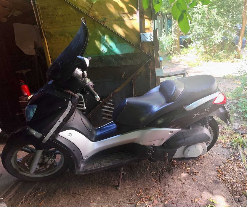 Jamaha x-city 250 махі скутер
