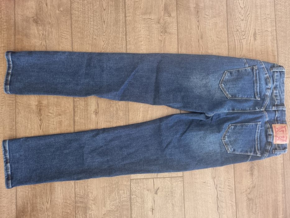 Jeansy damskie M. Sara