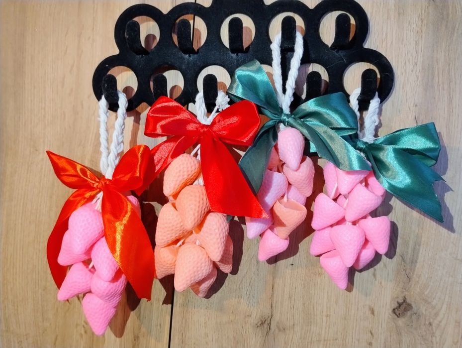 Mydło Truskawki ręcznie robione.